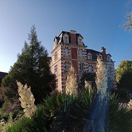 Residence Services Chateau Saint Pierre Oursin Vimont Exteriér fotografie